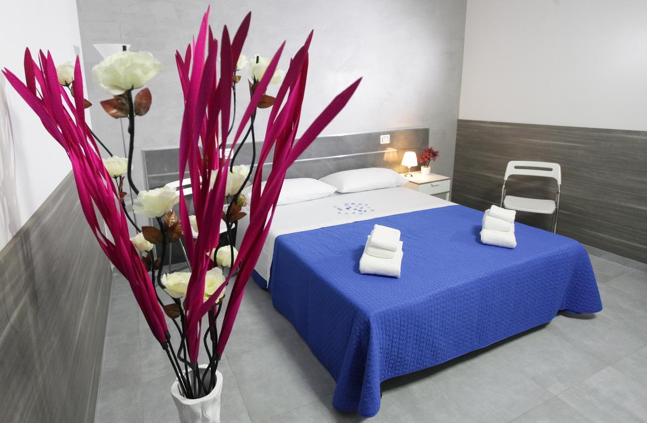 Chiaia Relax Bed and Breakfast Napels Buitenkant foto