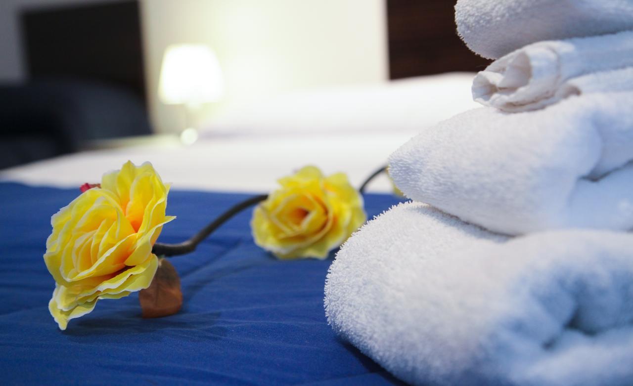 Chiaia Relax Bed and Breakfast Napels Buitenkant foto