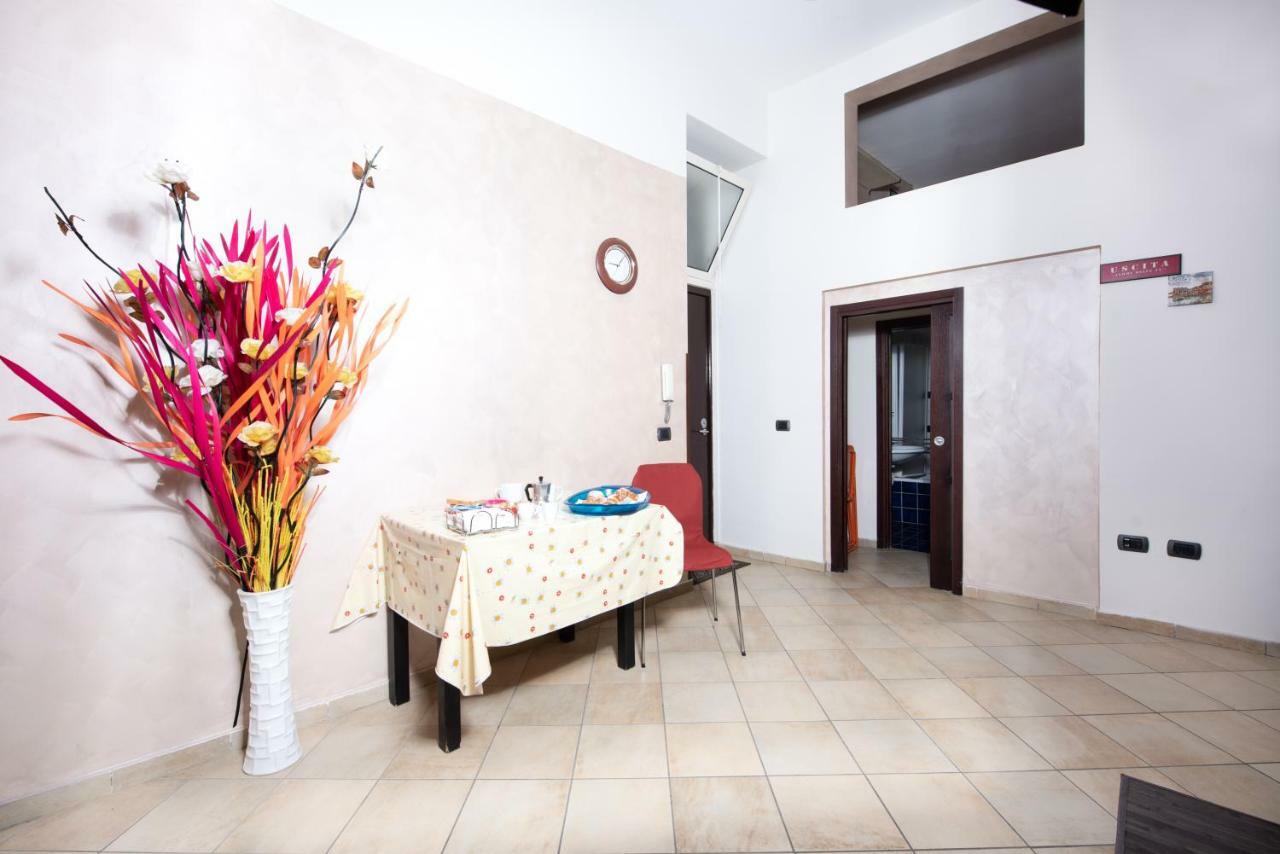 Chiaia Relax Bed and Breakfast Napels Buitenkant foto