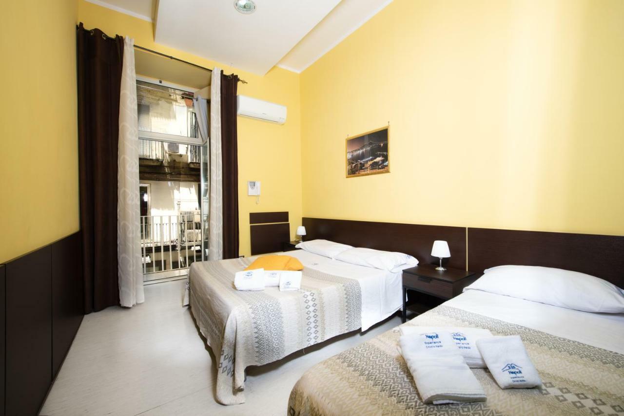 Chiaia Relax Bed and Breakfast Napels Buitenkant foto